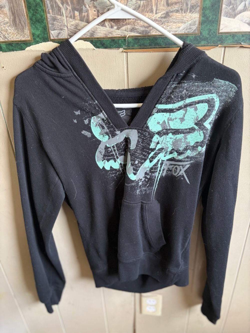 Fox Black Cowl Pullover with Mint Graphic - Picture 1 of 2